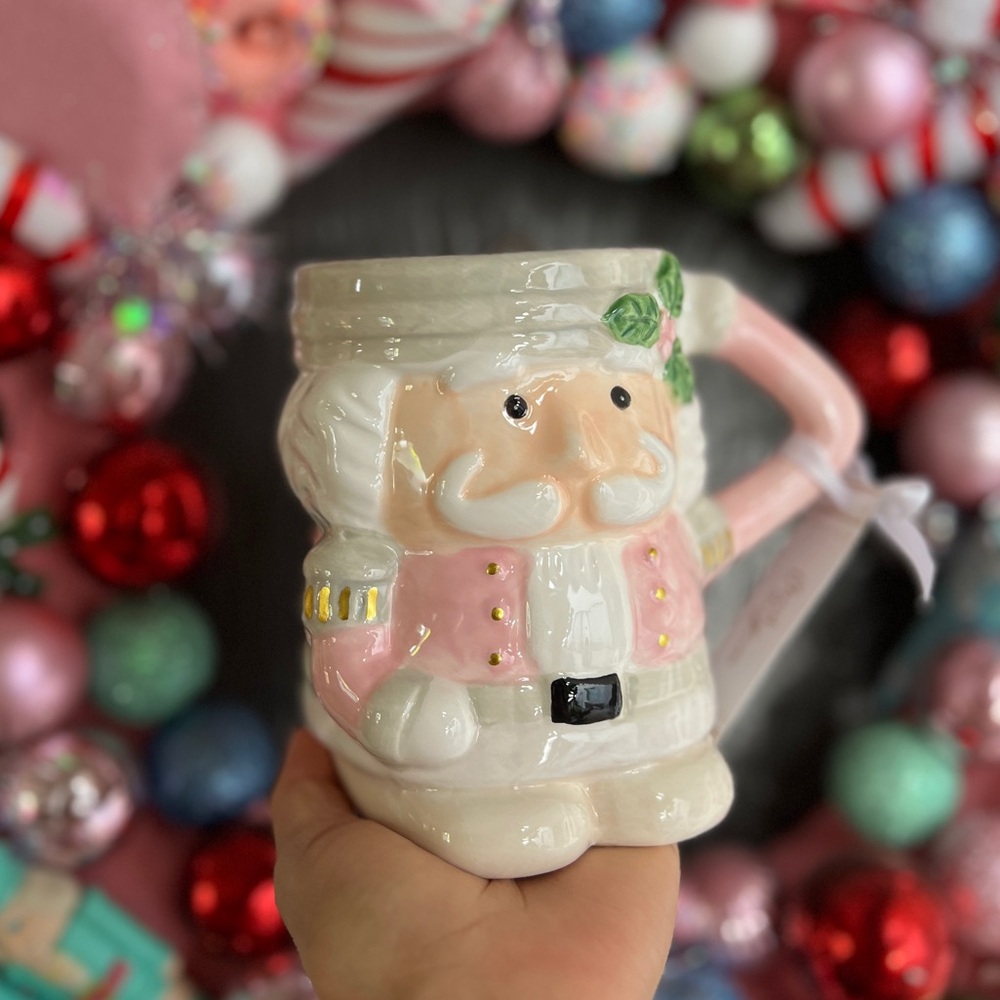 ✨NEW🩰Arlington Designs Pink Nutcracker Christmas Mug🎄 - Picture 7 of 8